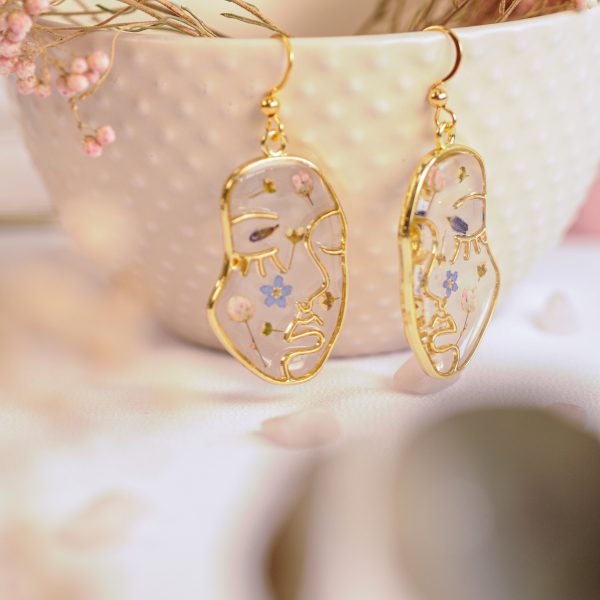 Viseči uhani Self love - Zlati